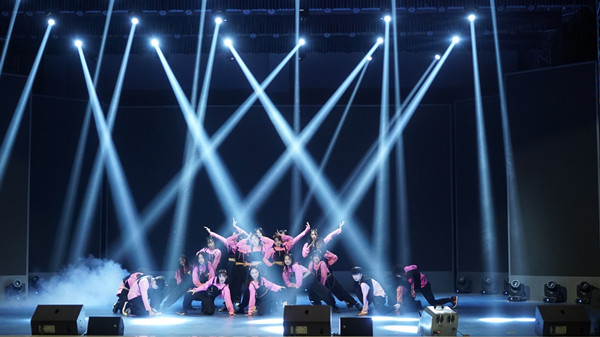 我校举行2020级迎新晚会 我校举行2020级迎新晚会