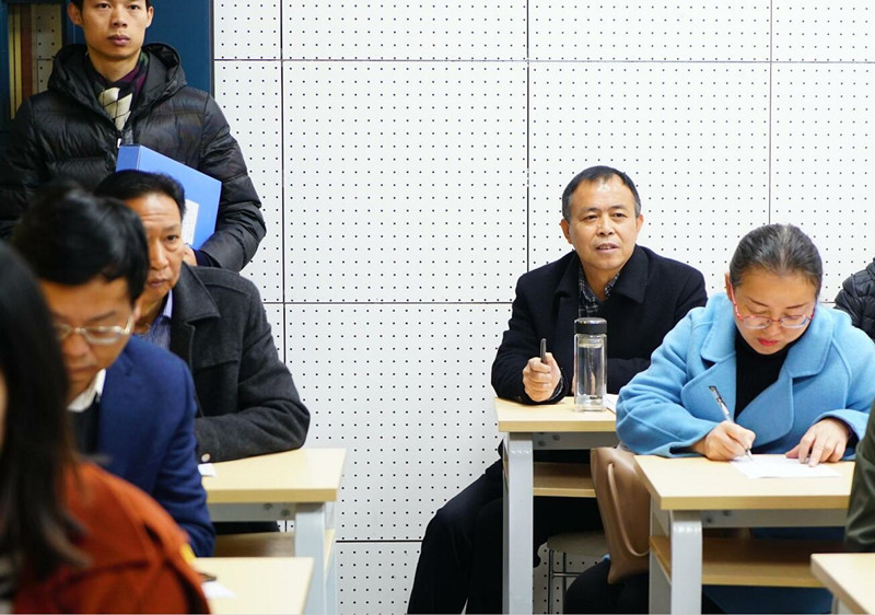 买球赛的app官网成功举办首届教师教学能力比赛