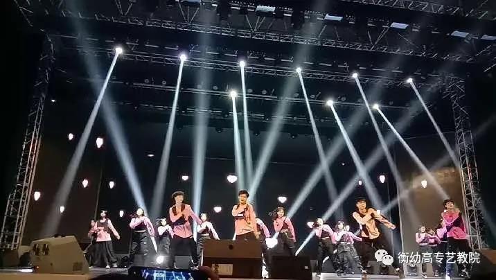 出彩迎新晚会 ▏畅想青春,放飞梦想 出彩迎新晚会 ▏畅想青春,放飞梦想