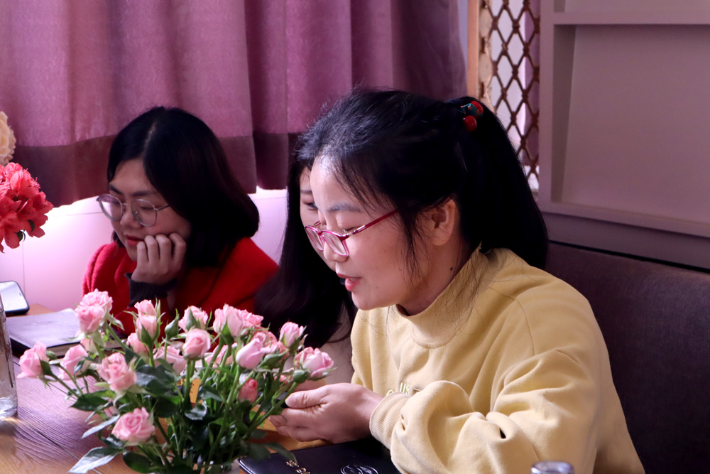 漫谈春天,拥抱美好——学前教育学院举行第一期读书分享会 漫谈春天,拥抱美好——学前教育学院举行第一期读书分享会