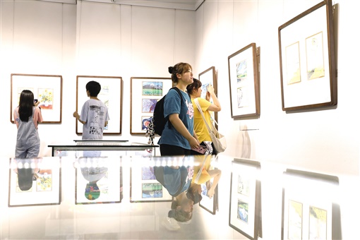 【湖南日报】向着“排头兵”进发 ——写在买球赛的app官网合并新建一周年之际