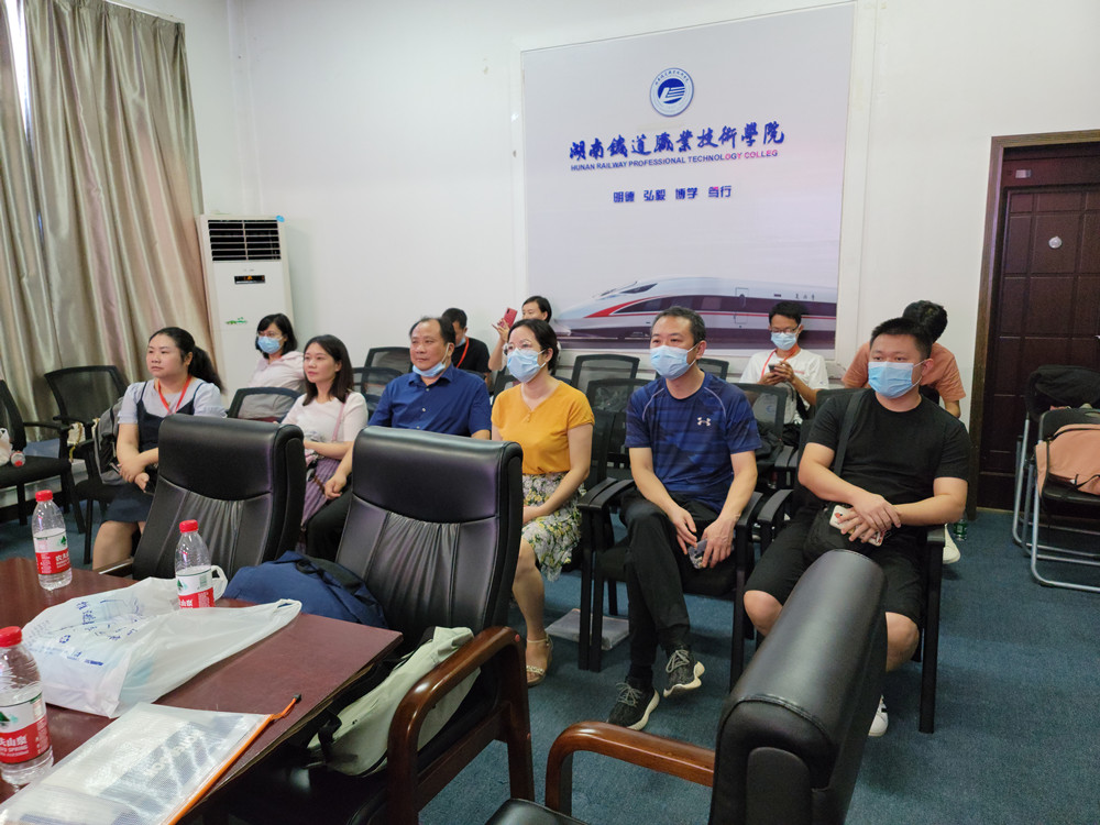 黄炎培职业教育奖创业规划大赛我校喜获佳绩 黄炎培职业教育奖创业规划大赛我校喜获佳绩