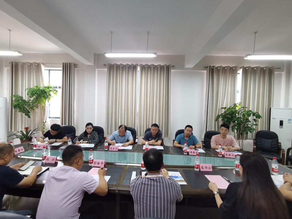 我校到湖南高速铁路职业技术学院考察学习创新创业工作 我校到湖南高速铁路职业技术学院考察学习创新创业工作