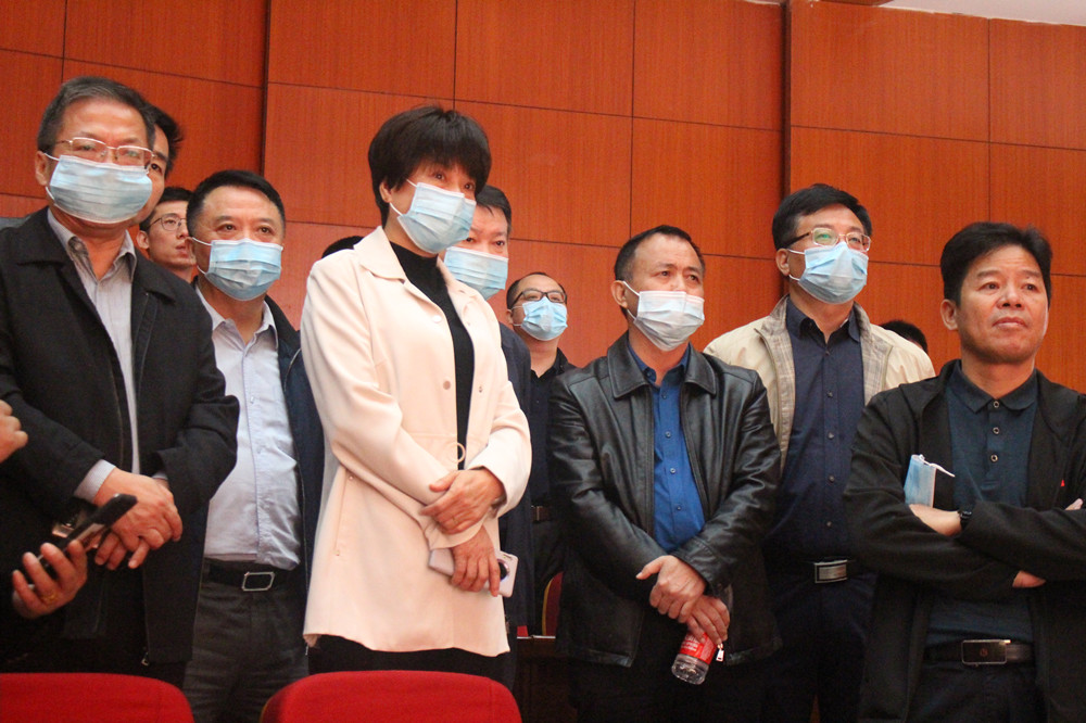 衡阳市政协党组书记刘丽华率队来我校调研 衡阳市政协党组书记刘丽华率队来我校调研