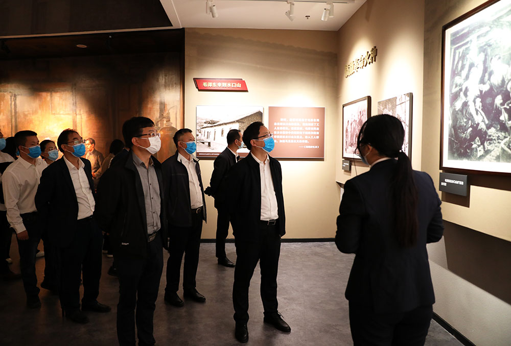 我校机关第一党支部赴常宁市水口山工人运动纪念馆开展主题党日活动 我校机关第一党支部赴常宁市水口山工人运动纪念馆开展主题党日活动