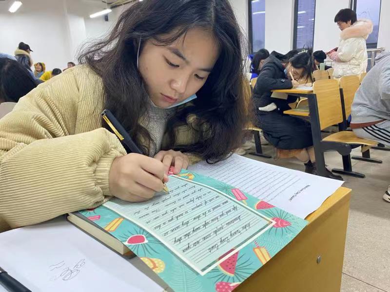 见字如面，“英”你精彩 ---买球赛的app官网举行第三届英语书写大赛活动